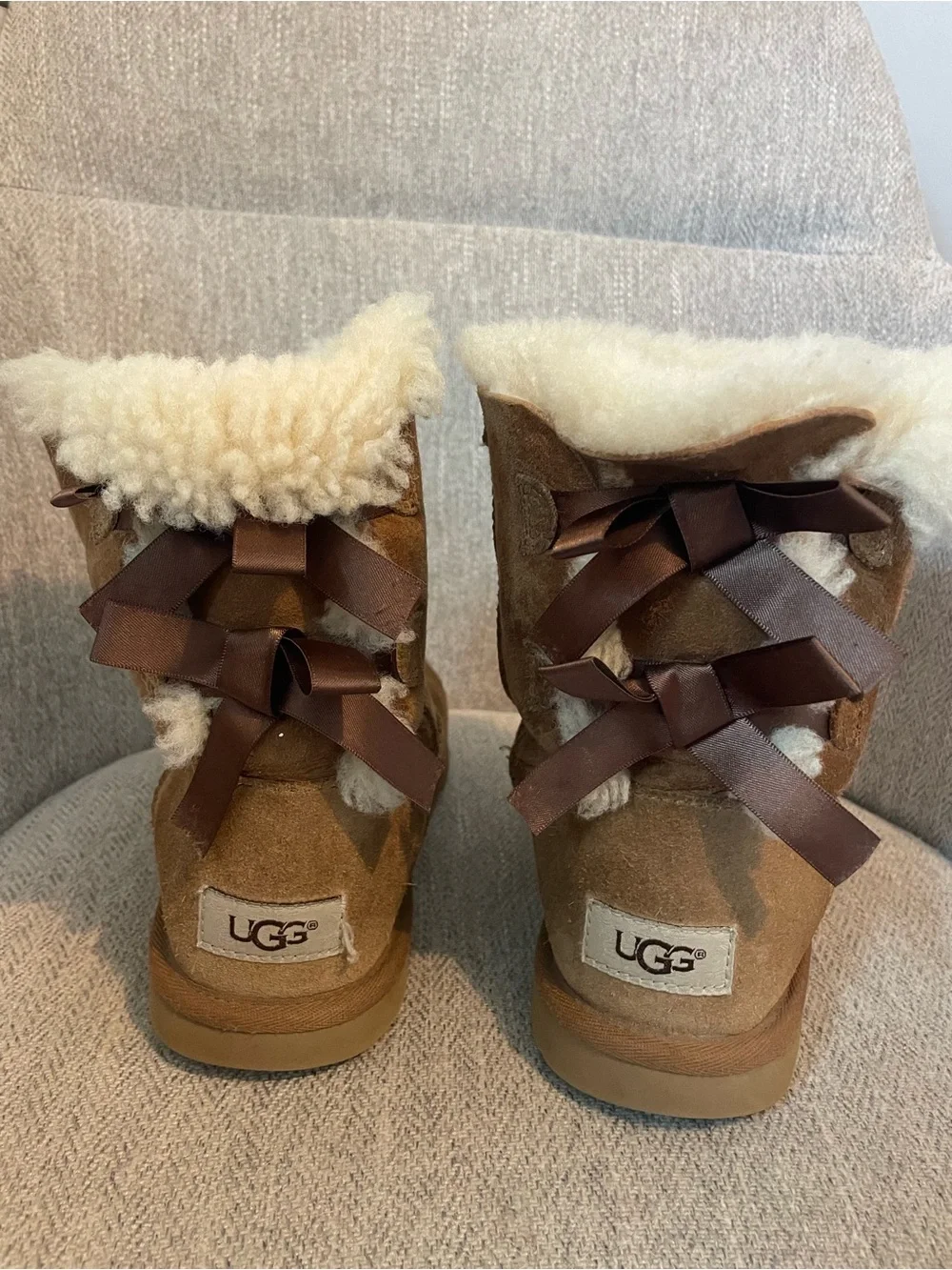 UGG Chestnut Suede Boots with Back Bow size 4